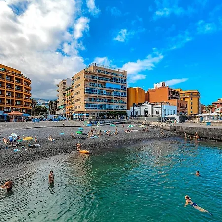 Lovely Lavaggi Sea View *