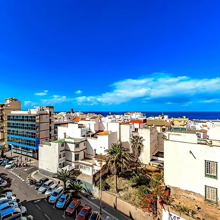 Lovely Lavaggi Sea View Apartament