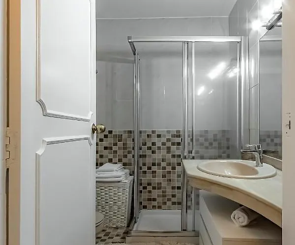 Lovely Lavaggi Sea View